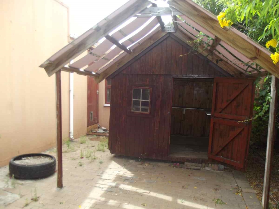 3 Bedroom Property for Sale in Table View Western Cape